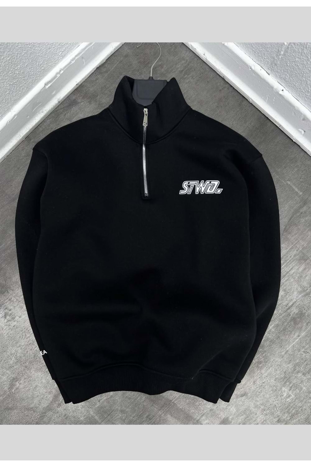 1004 STWD FERMUAR YAKA SWEAT - SİYAH