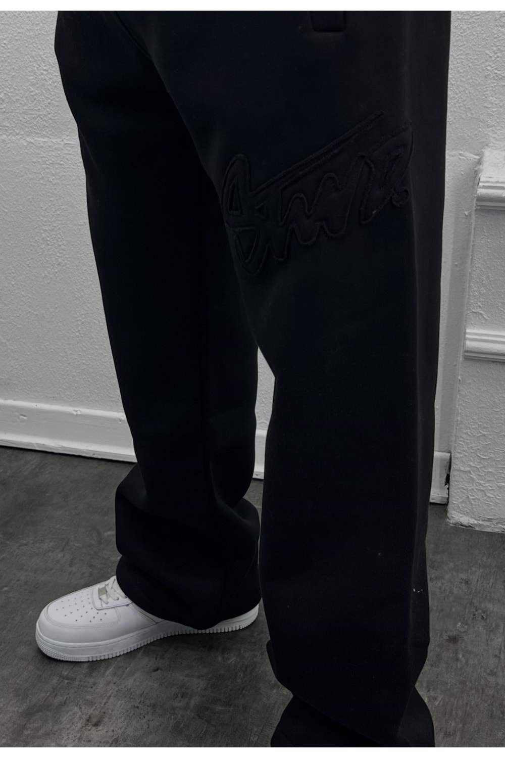 1019 STWD BÜYÜK NAKIŞ LOGO BAGGY EŞOFMAN - SİYAH