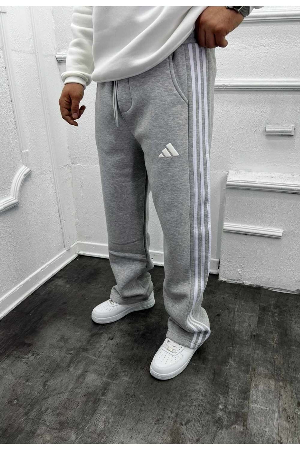 1010 ADİDAS ŞERİTLİ EŞOFMAN - GRİ