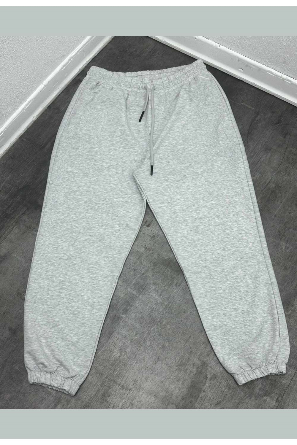 1004 BASİC PAÇA LASTİK EŞOFMAN - AÇIK GRİ