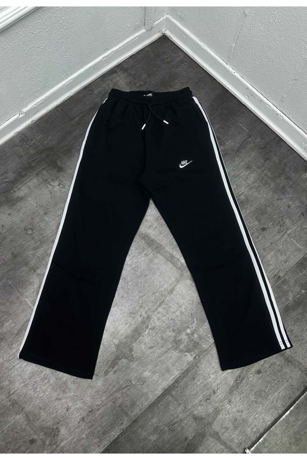 1028 NIKE PIKE KUMAS EŞOFMAN - SİYAH