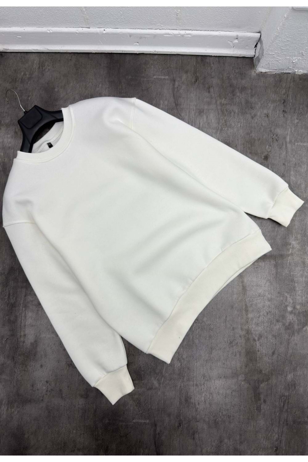 1006 BASIC BISIKLET YAKA SWEAT - BEYAZ