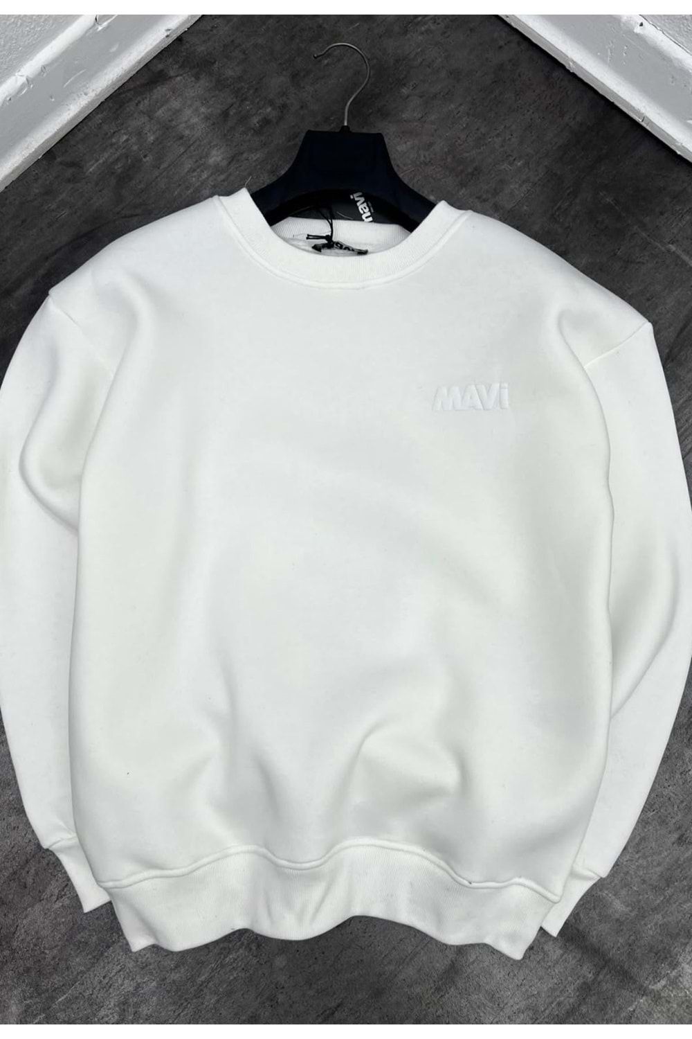 1003 MAVI BISIKLET YAKA SWEAT - BEYAZ