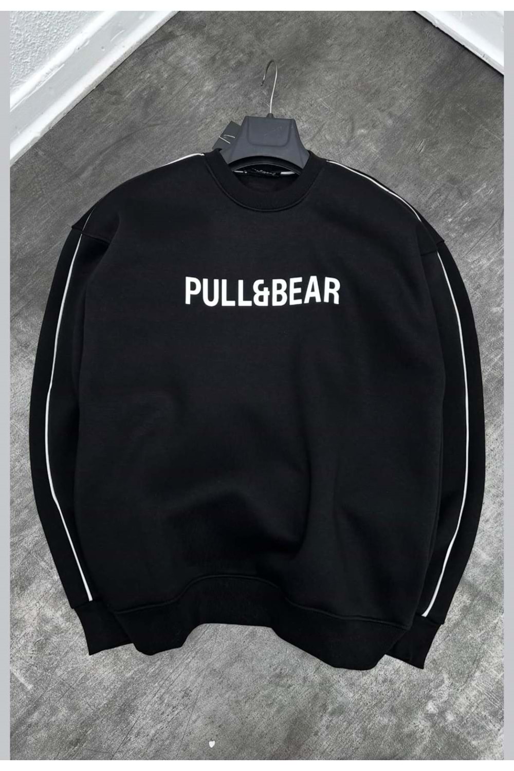 1003 PULL BEAR BISIKLET YAKA SWEAT - SİYAH-BEYAZ - S