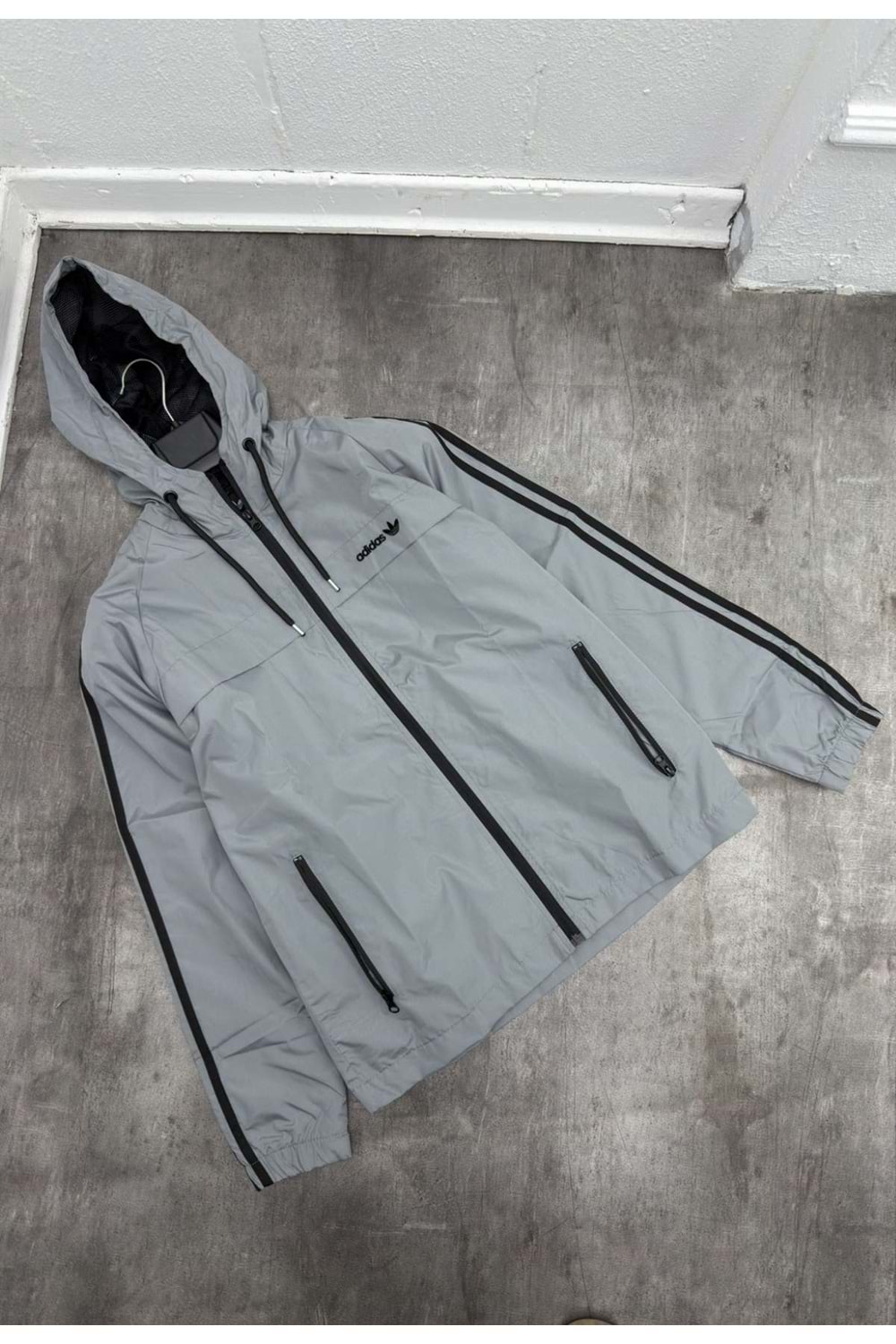 1026 ADIDAS YAĞMURLUK - GRİ - M
